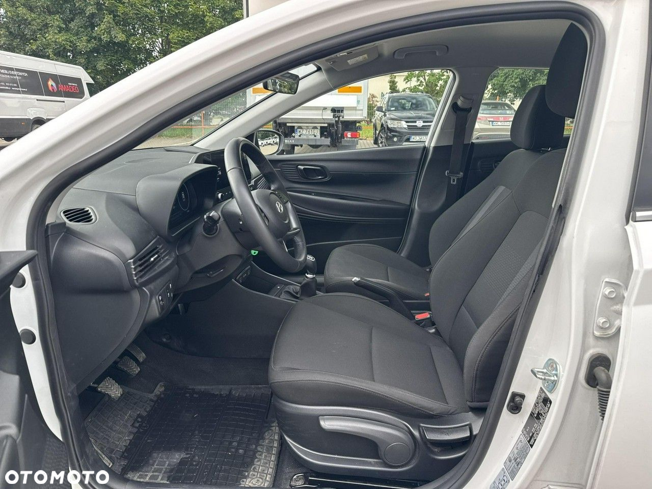 Hyundai i20 1.2 Pure - 11