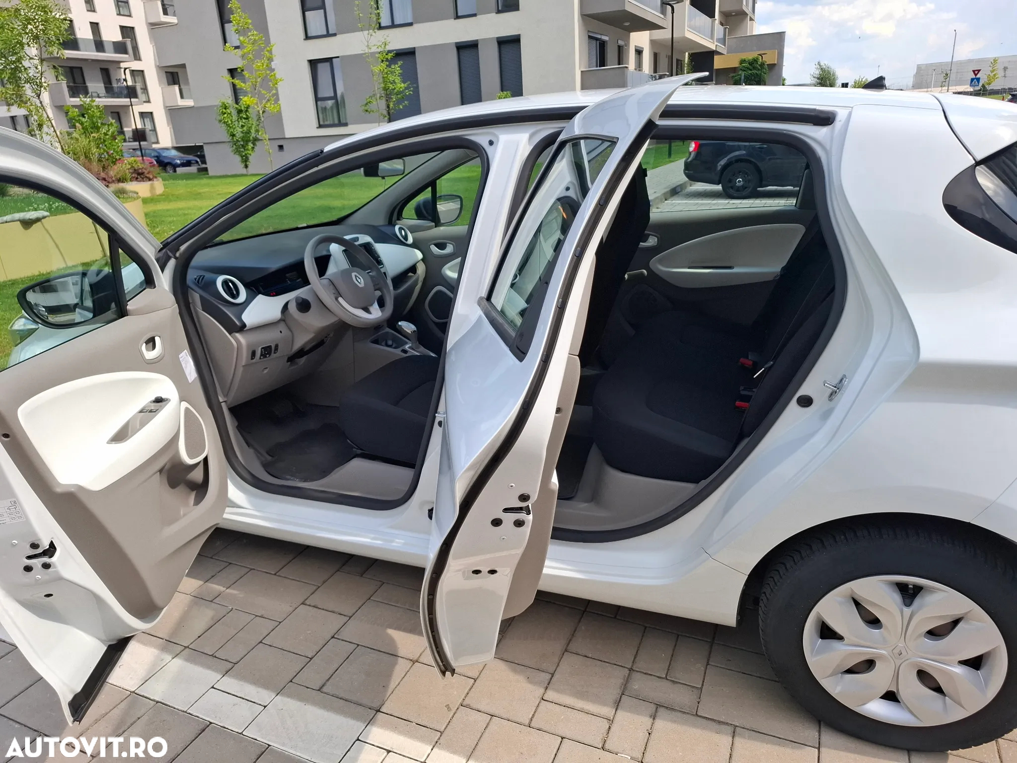 Renault ZOE - 4
