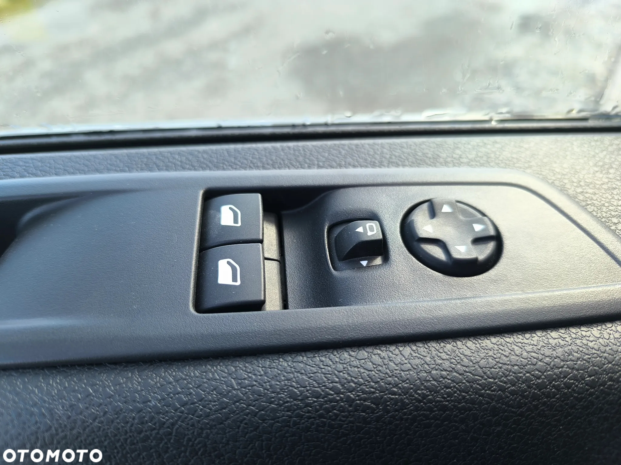 Opel VIVARO - 19