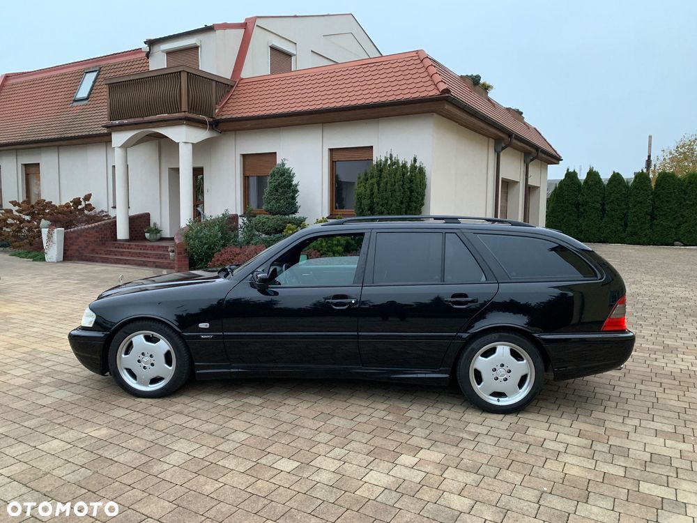 Mercedes-Benz Klasa C 43 T AMG - 7