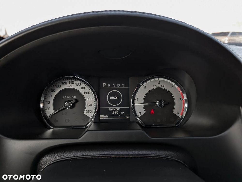 Jaguar XF 3.0 V6 S Luxury - 33