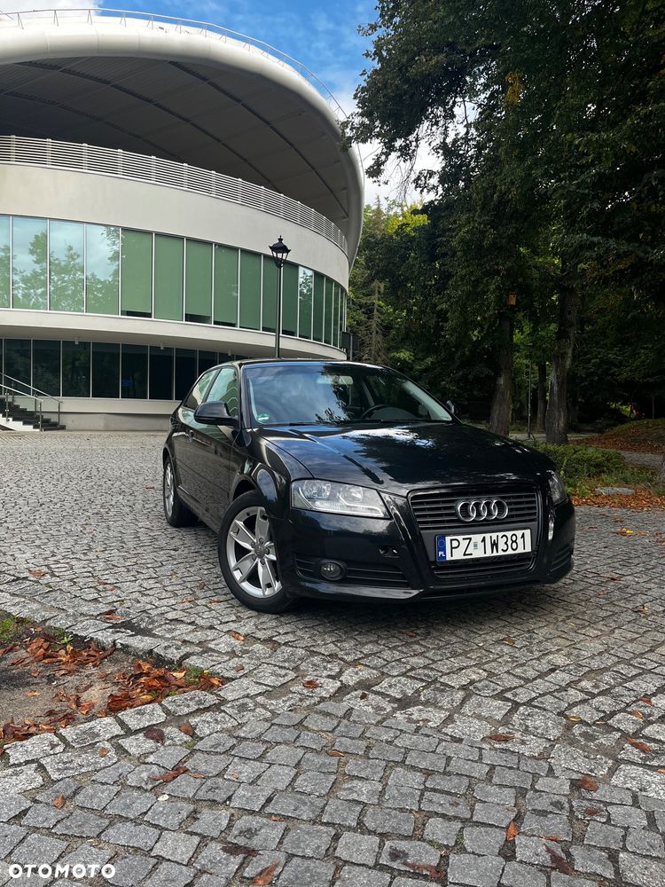 Audi A3 3-drzwiowe 1.4 TFSI Ambiente - 1