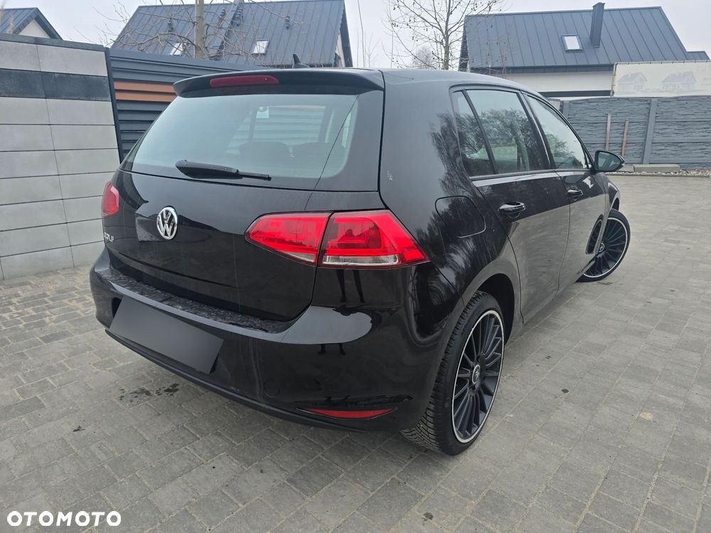 Volkswagen Golf 1.2 TSI BlueMotion Technology Comfortline - 4