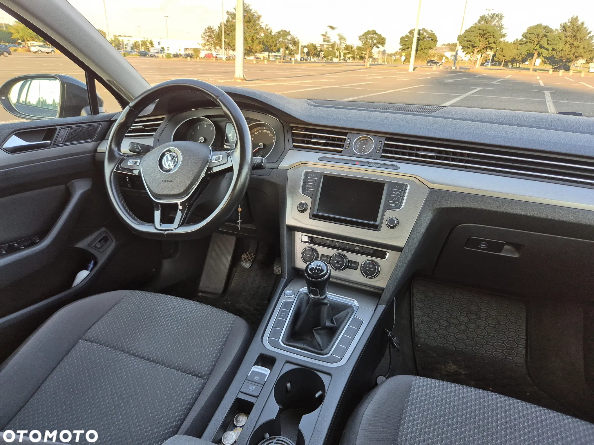 Volkswagen Passat 1.4 TSI BMT Trendline - 5