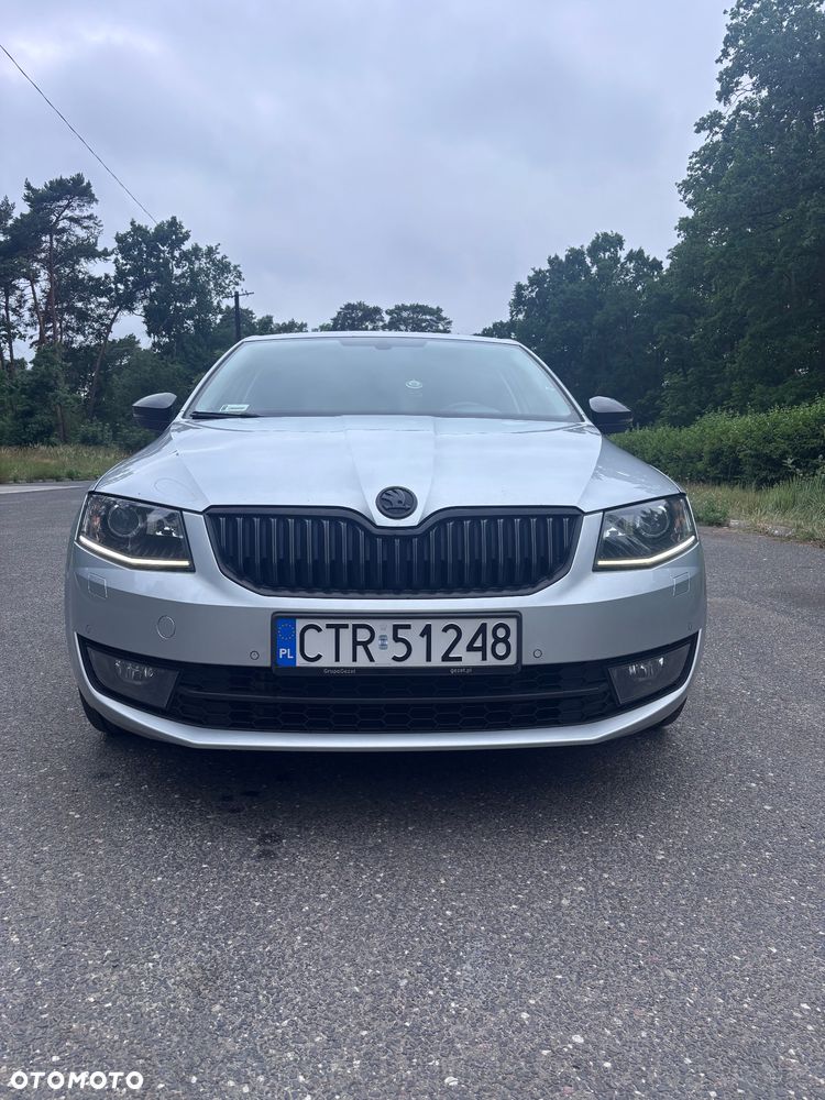 Skoda Octavia 2.0 TDI Style DSG - 3