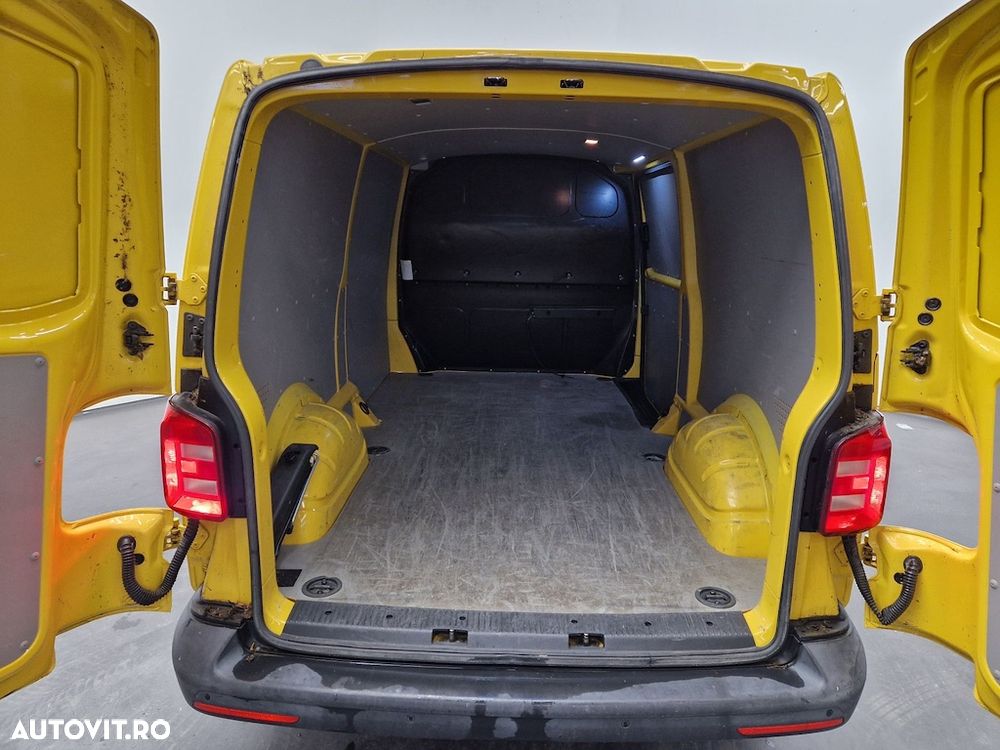 Volkswagen Transporter - 3