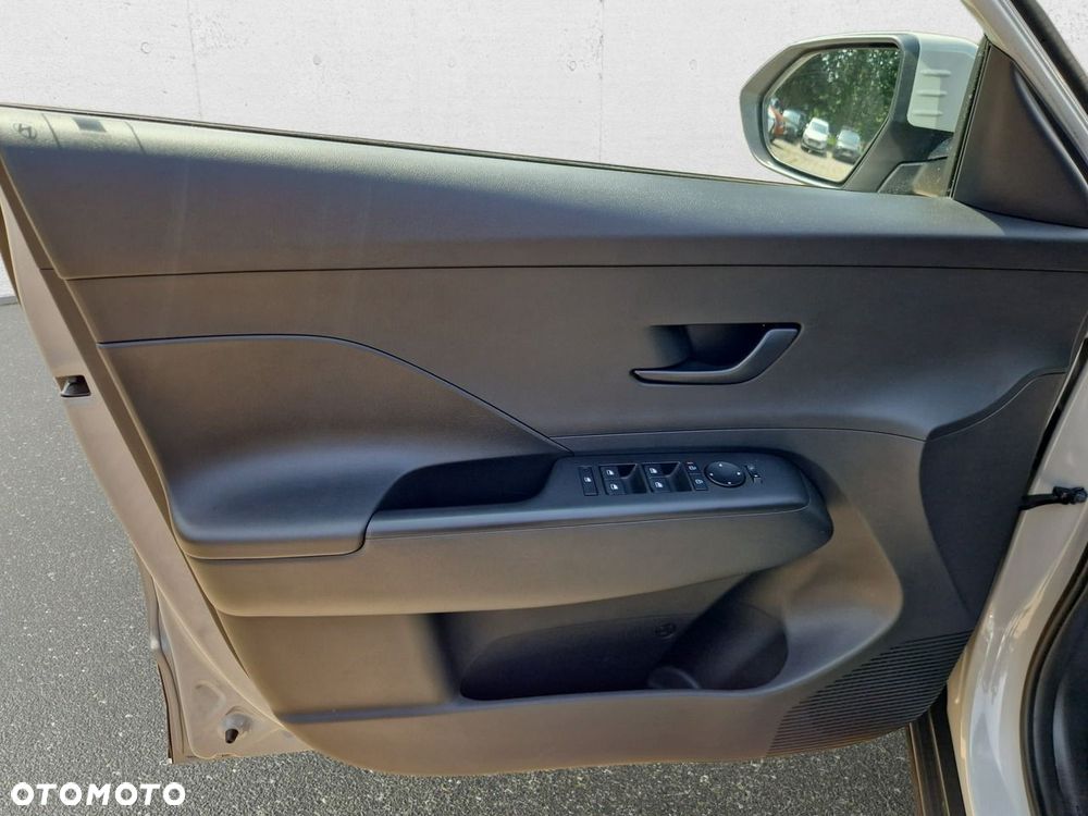 Hyundai Kona - 10