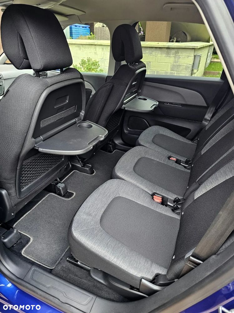 Citroën C4 Picasso 1.6 BlueHDi MoreLife S&S - 17