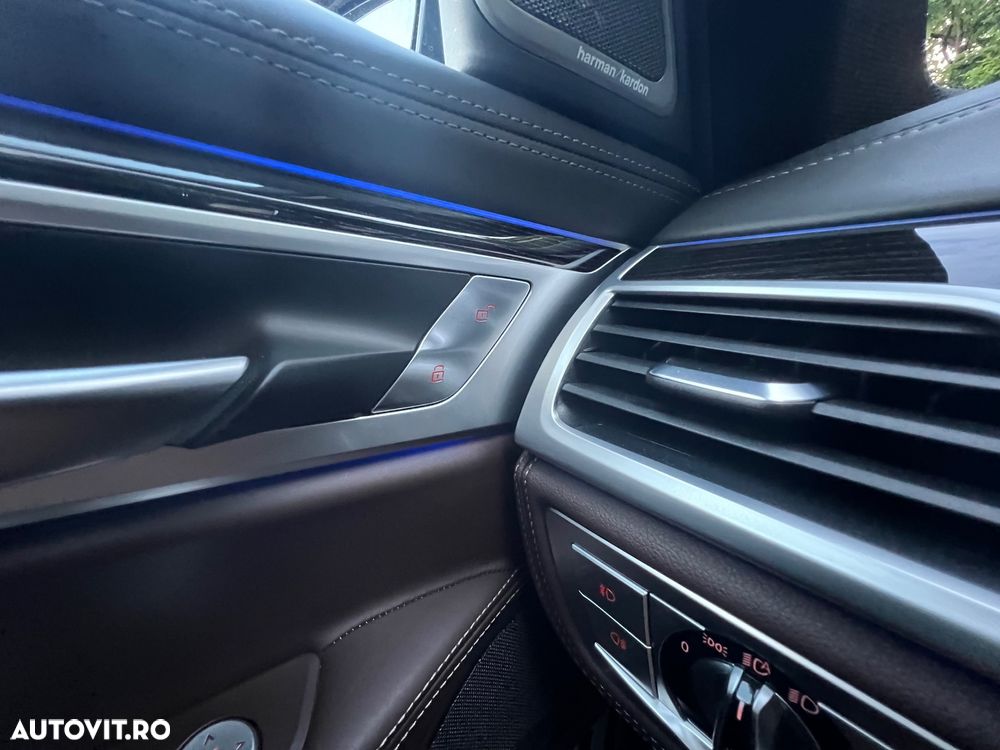 BMW Seria 7 740d xDrive - 22