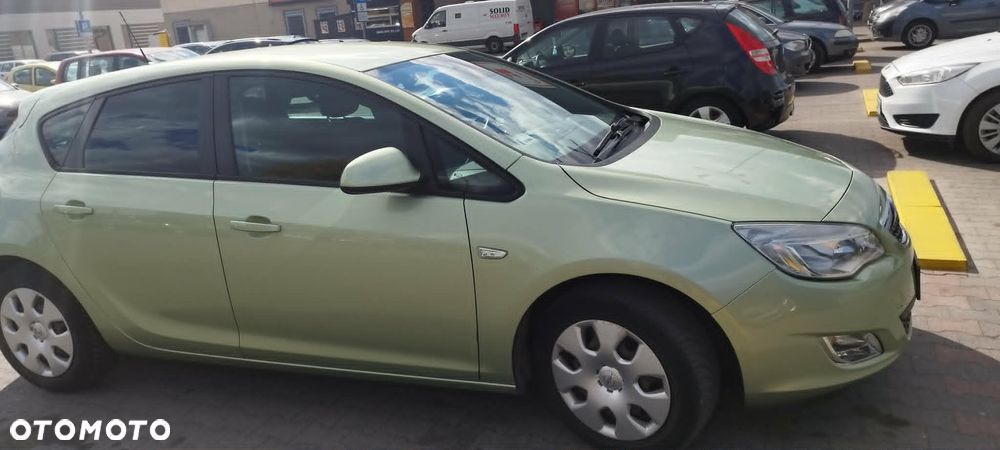 Opel Astra 1.6 Cosmo - 5