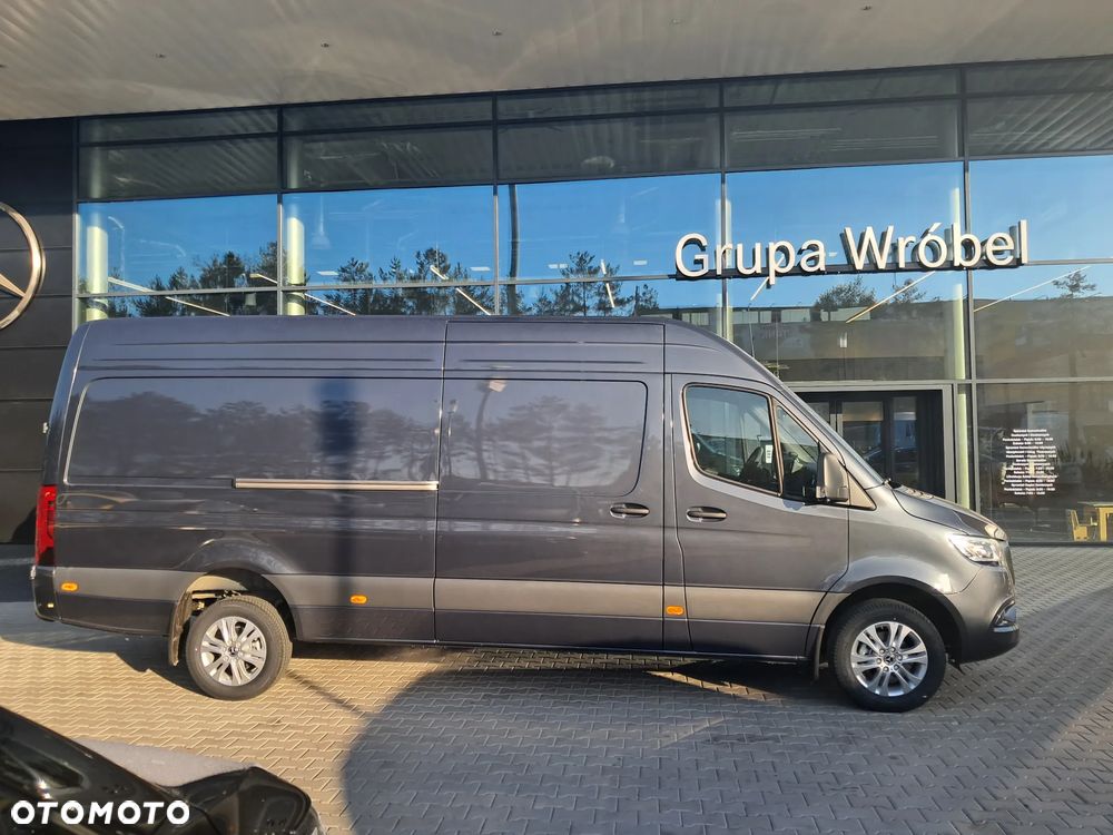 Mercedes-Benz Sprinter 319 CDI Furgon SELECT długi - 4