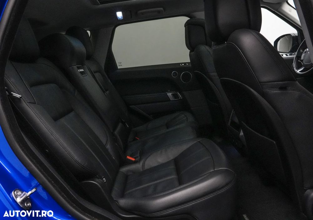 Land Rover Range Rover Sport 3.0 I6 D250 MHEV HSE Dynamic Stealth - 15