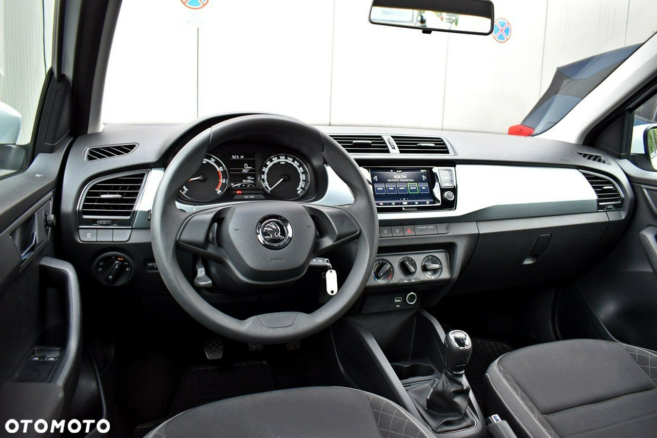 Skoda Fabia 1.0 TSI Ambition - 12