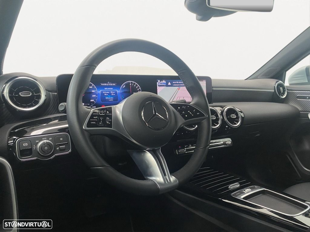 Mercedes-Benz A 250 e - 9