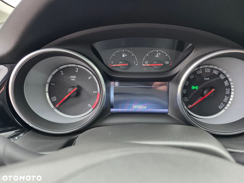 Opel Insignia 2.0 CDTI 4x4 Elite S&S - 12