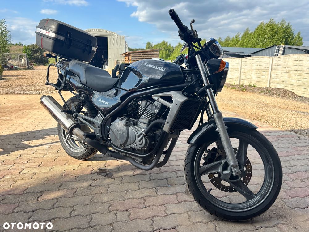 Kawasaki ER - 2