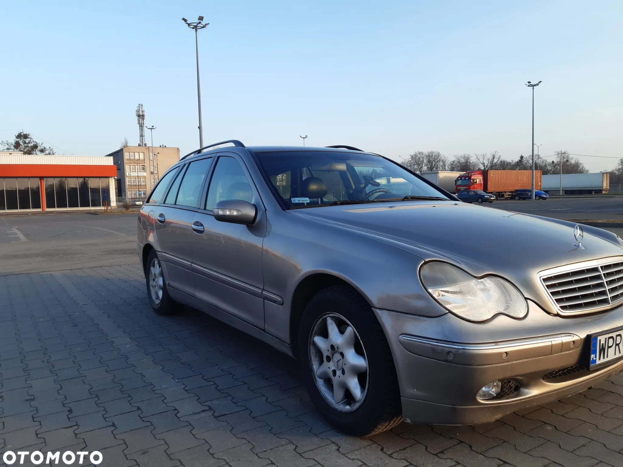 Mercedes-Benz Klasa C 220 T CDI Classic - 1