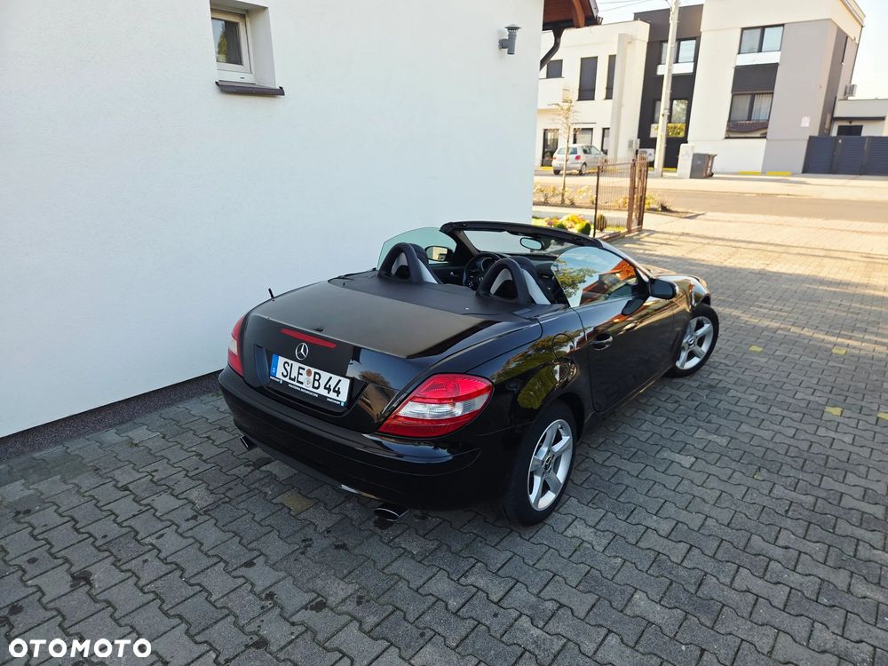Mercedes-Benz SLK - 22
