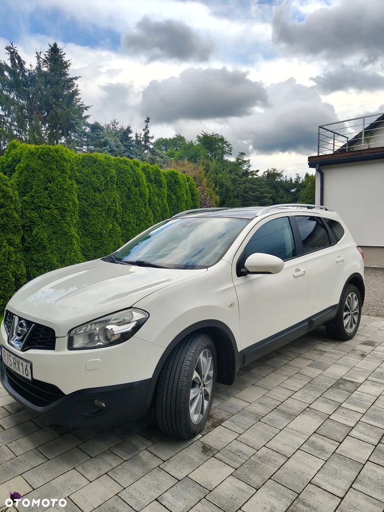 Nissan Qashqai - 2