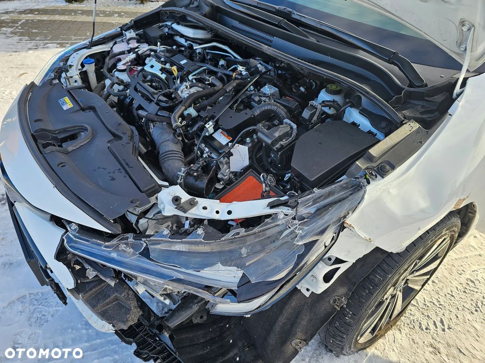 Toyota Corolla 2.0 Hybrid Style - 27