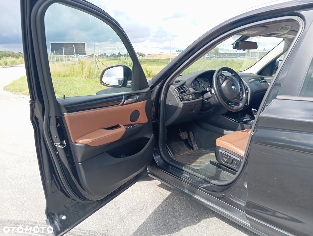 BMW X3 xDrive28i Sport-Aut xLine - 22