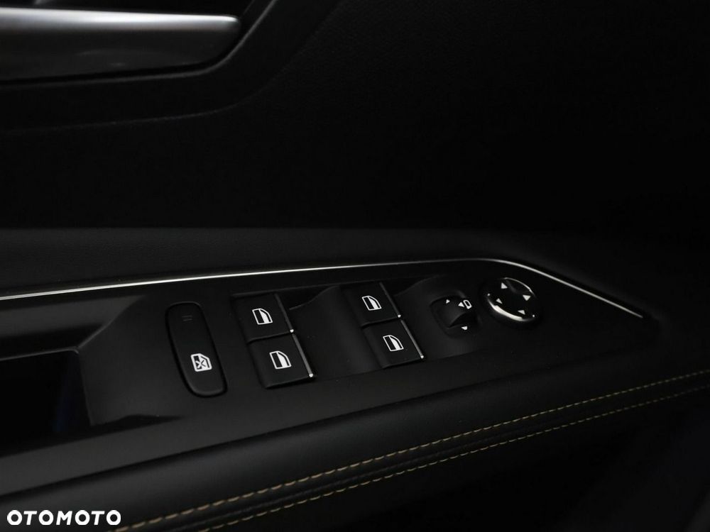 Peugeot 3008 Hybrid4 300 e-EAT8 GT Pack - 39