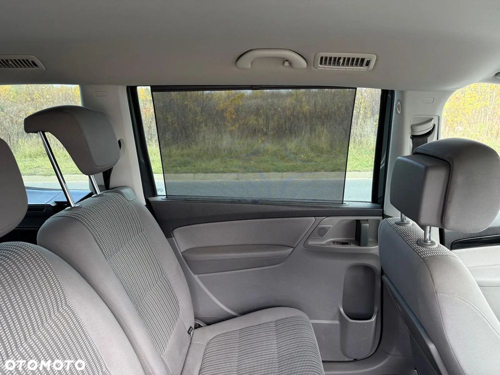 Seat Alhambra 2.0 TDI Reference DSG - 15