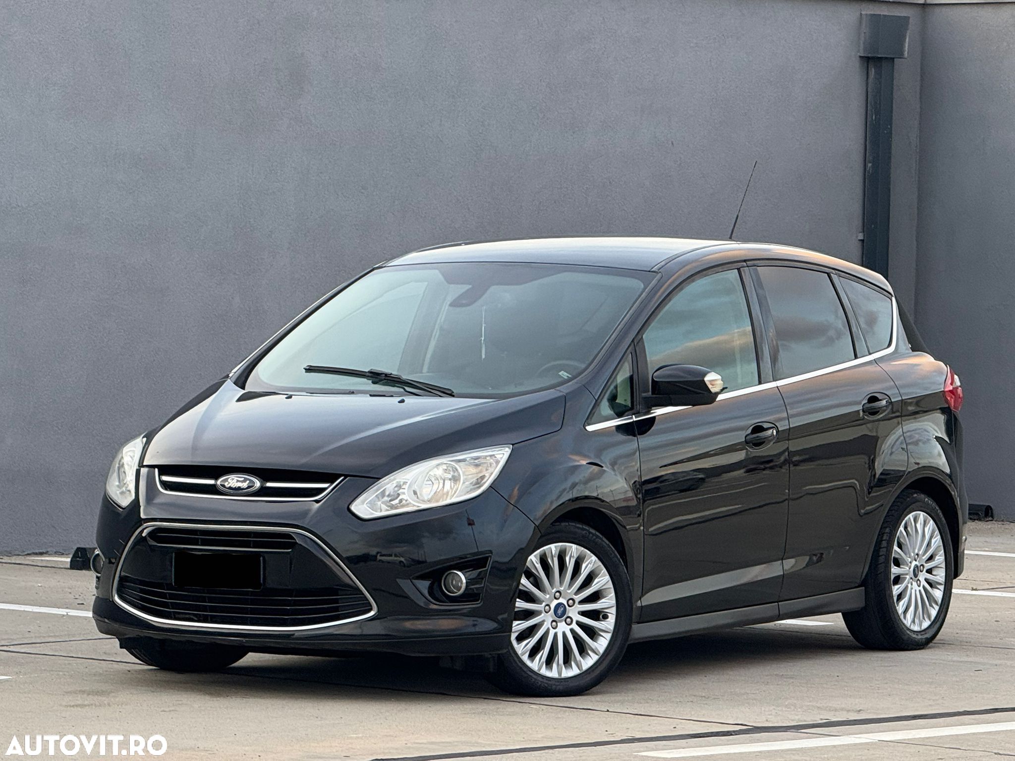 Ford C-Max 1.6 TDCi Start-Stop-System Champions Edition - 1