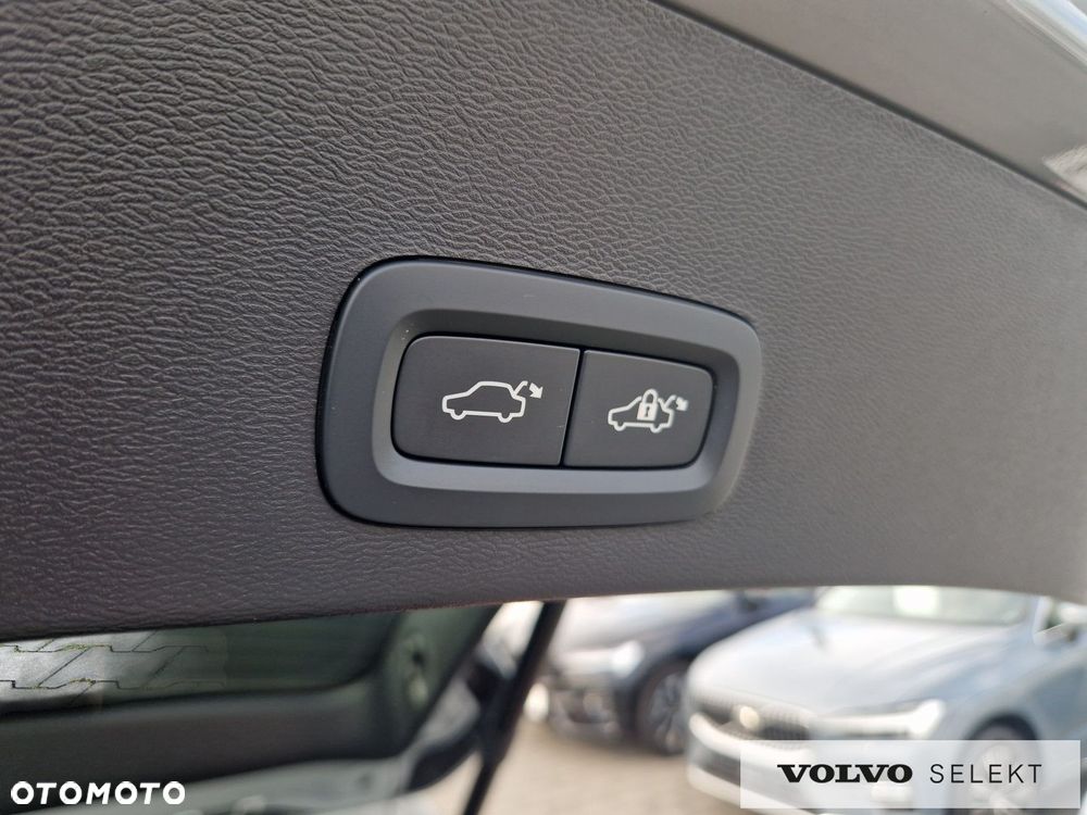 Volvo XC 40 - 21