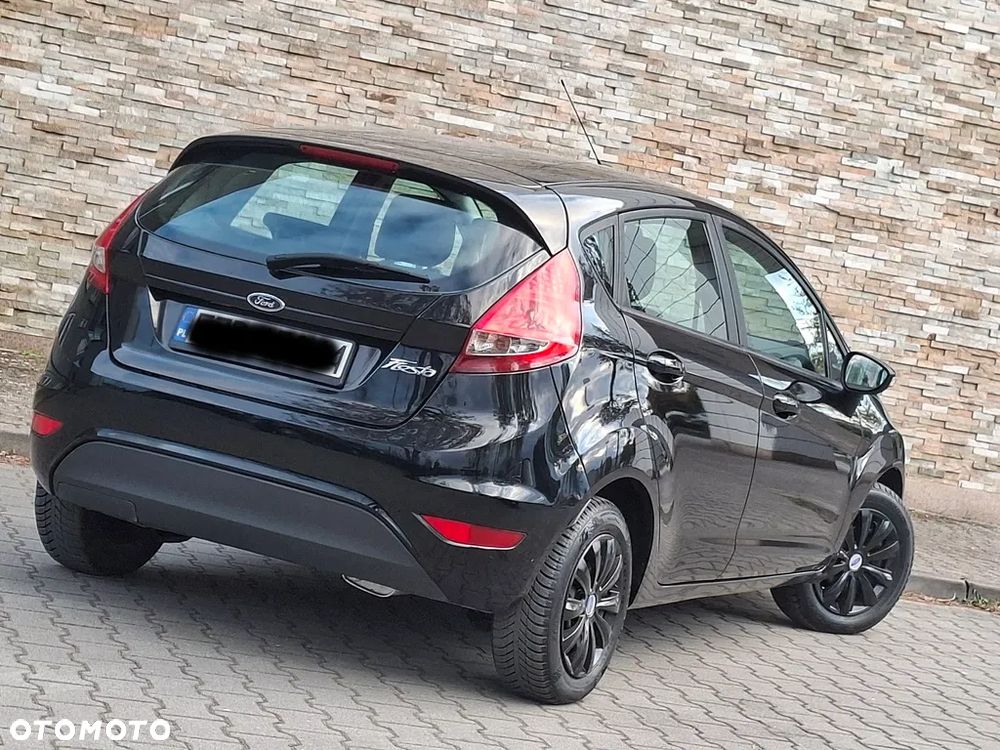 Ford Fiesta 1.25 Champions Edition - 25
