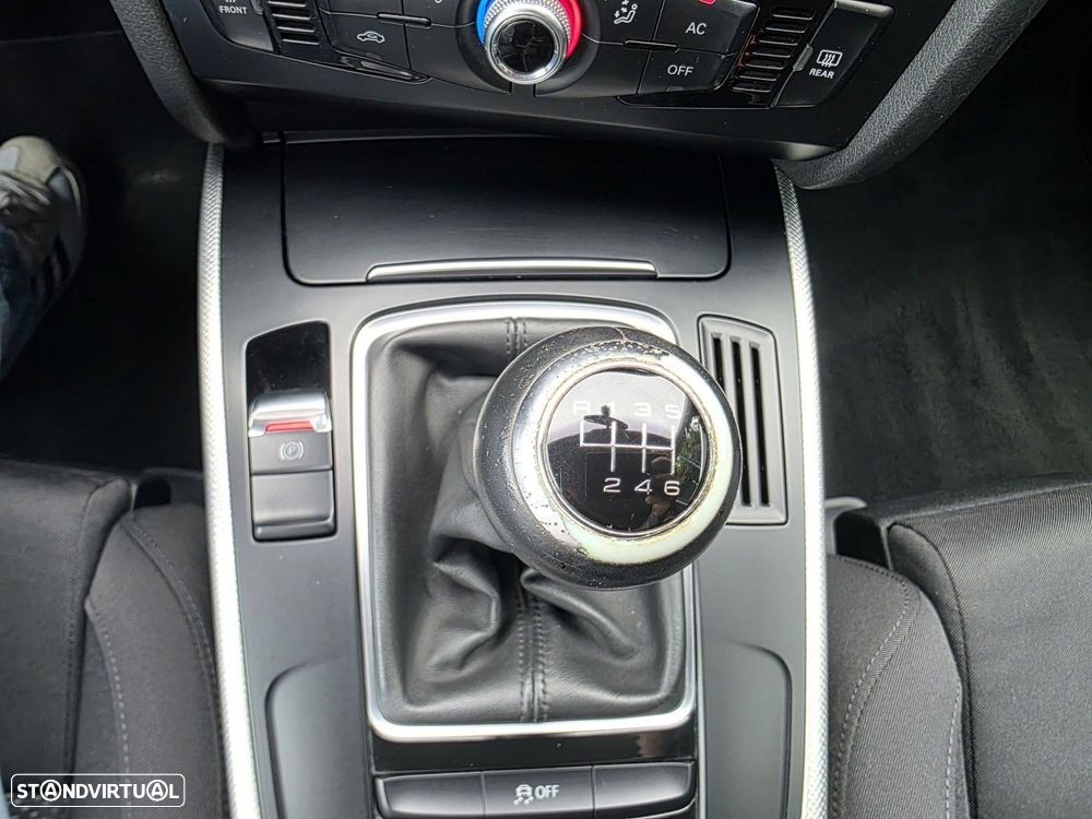 Audi A4 Avant 2.0 TDI Advance - 13