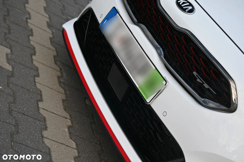 Kia ProCeed 1.6 T-GDI DCT7 OPF GT - 23