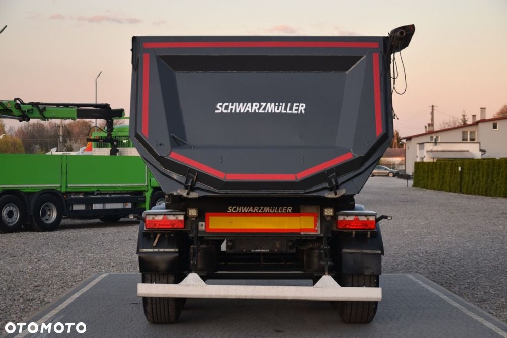 Schwarzmuller K-Series - 8