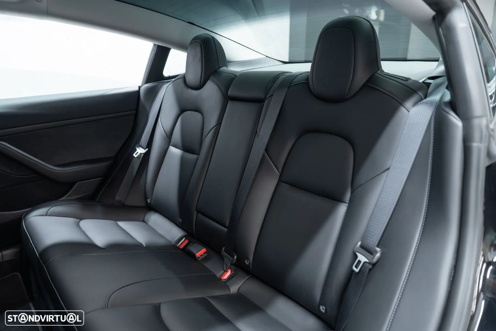 Tesla Model 3 Standard Range Plus RWD - 48