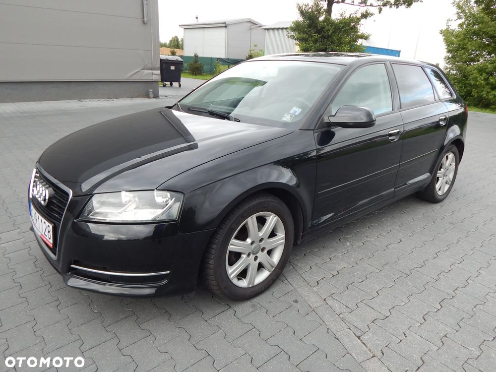 Audi A3 Sportback 1.6 TDI Attraction - 3
