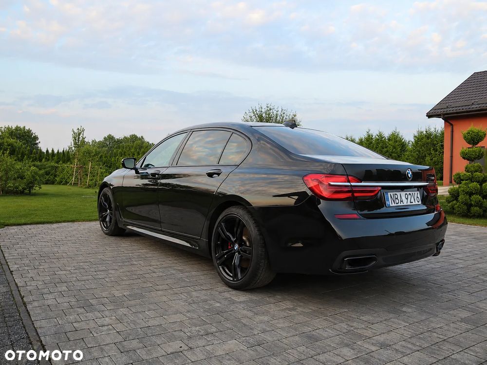 BMW Seria 7 740Li - 8