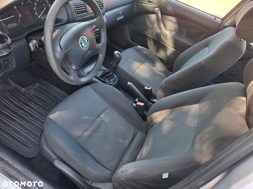Skoda Octavia - 8