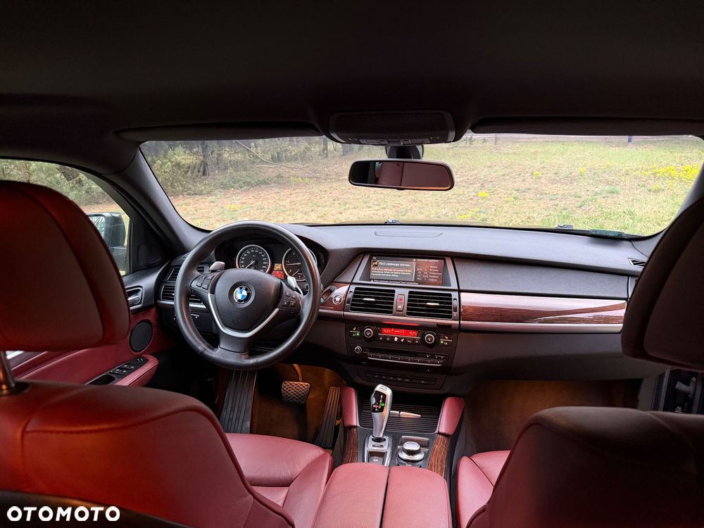 BMW X6 - 12