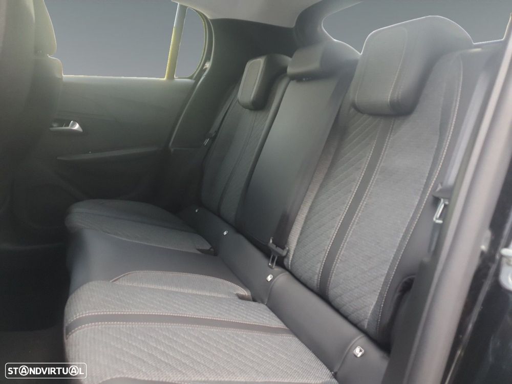 Peugeot 208 1.2 Hybrid Allure e-DCS6 - 14
