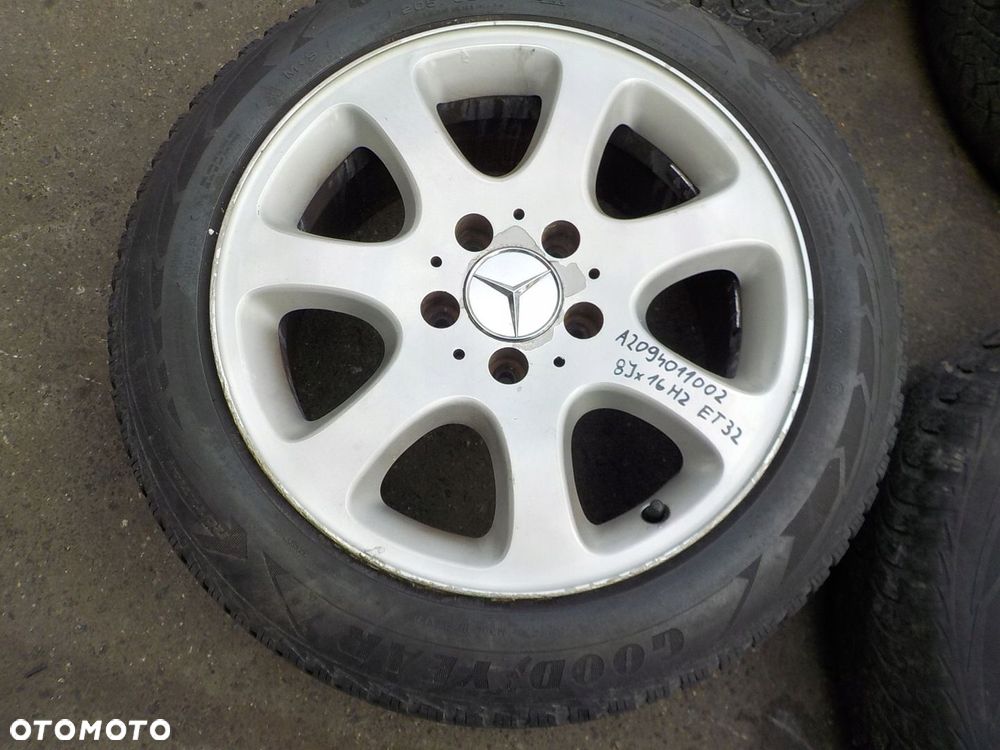 felga aluminiowa 16 mercedes w209 A2094011002 8JX16H2 ET32 - 1