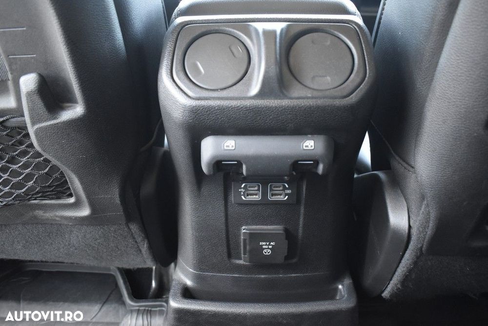 Jeep Wrangler - 36