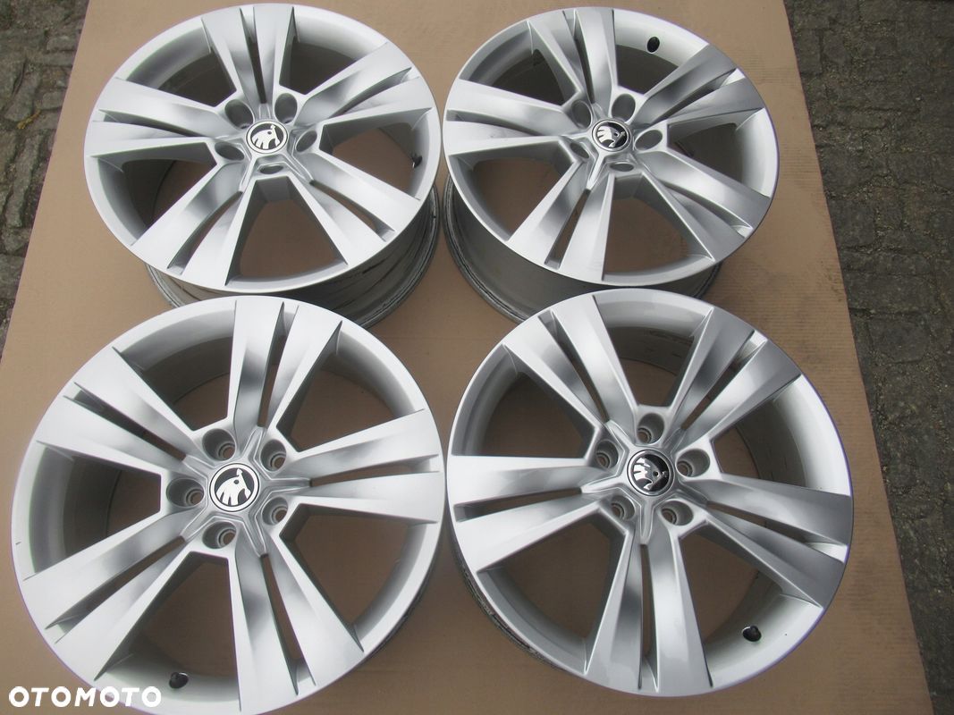 ALUFELGI 4szt R18 SKODA YETI,OCTAVIA ,SUPER B,KODIAQ,KAROQ,VW,AUDI,SEAT - 1