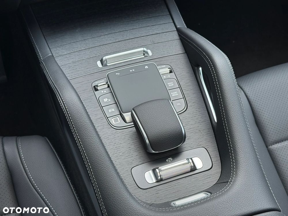 Mercedes-Benz GLE - 14