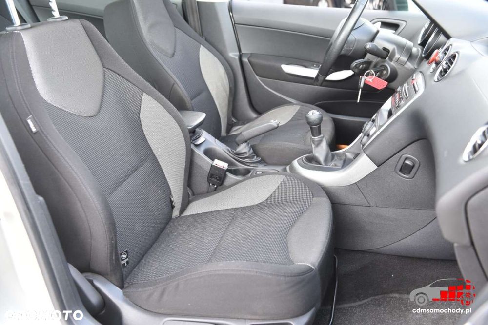 Peugeot 308 - 21