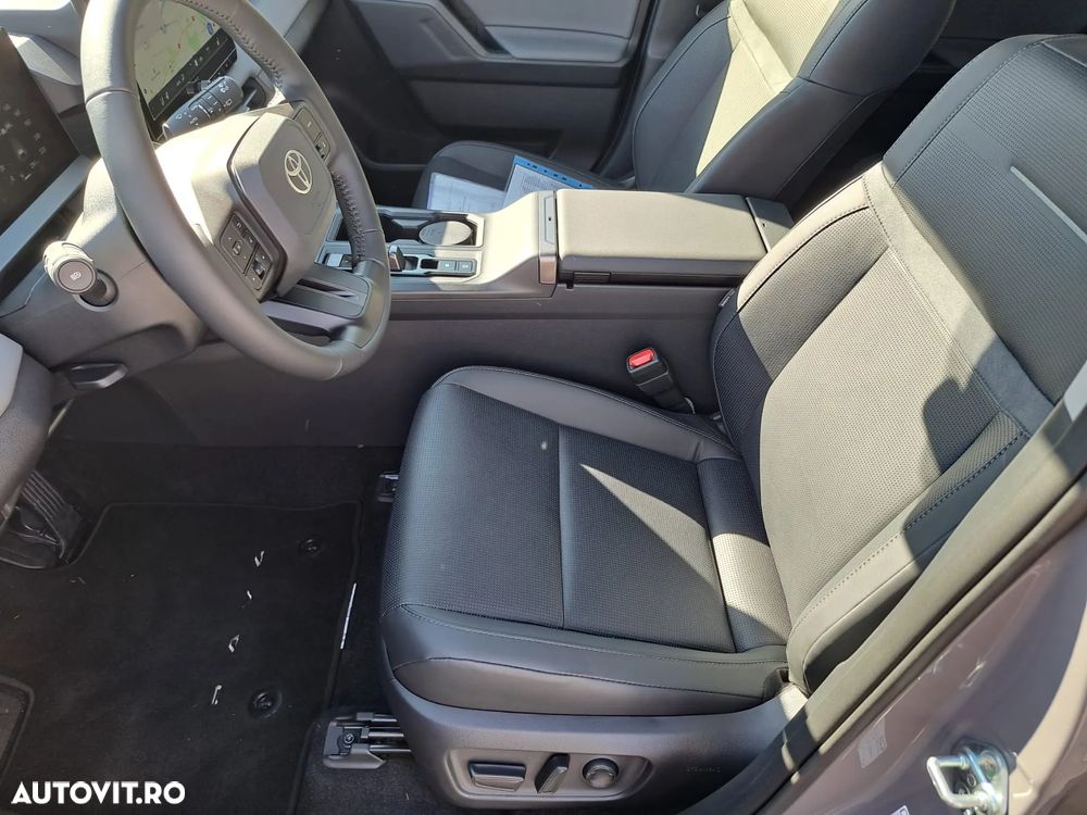Toyota RAV4 2.5 FWD Comfort - 16