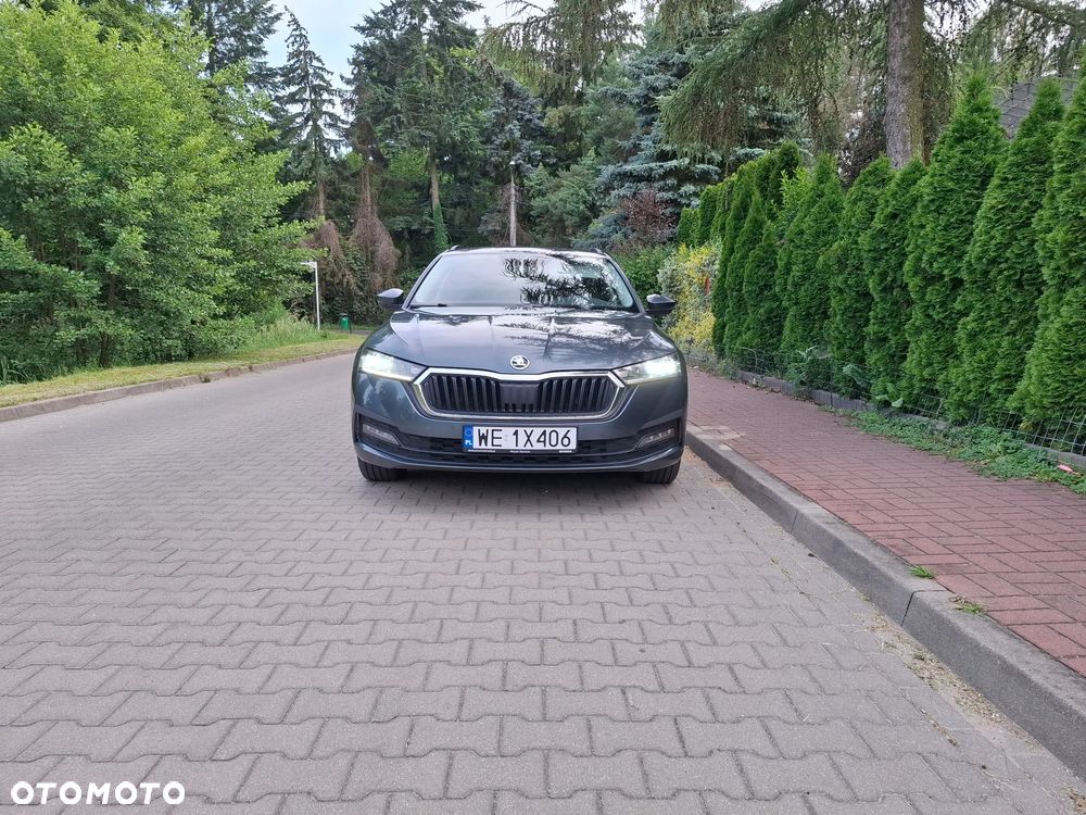 Skoda Octavia 2.0 TDI Ambition - 8
