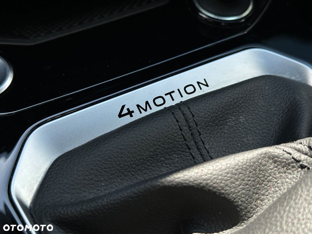 Volkswagen T-Roc 2.0 TSI 4Motion R DSG - 29
