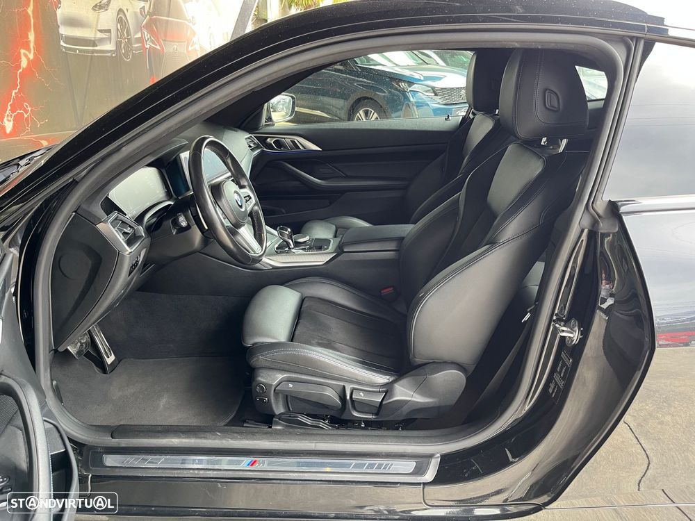 BMW 420 d Pack Desportivo M Auto - 16