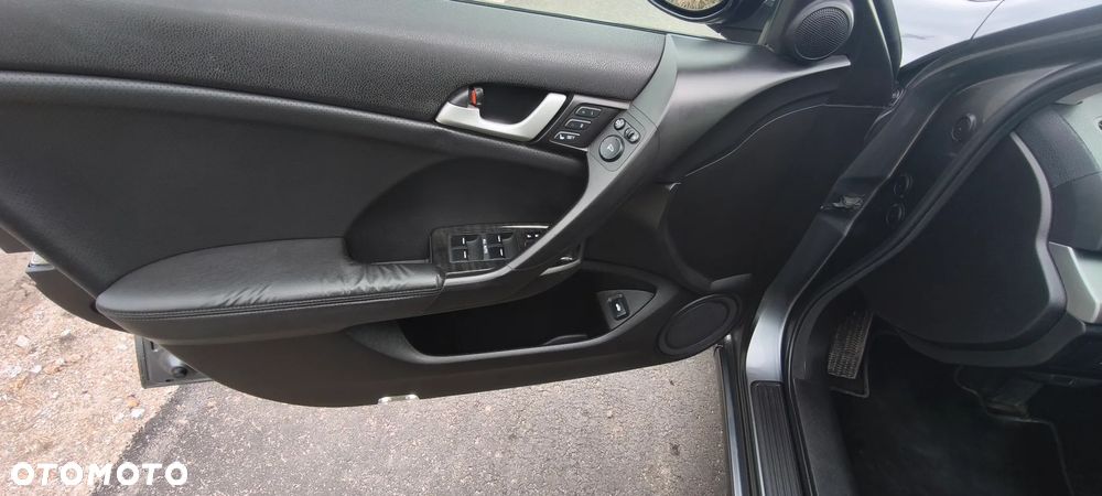 Honda Accord 2.2d Executive - 8