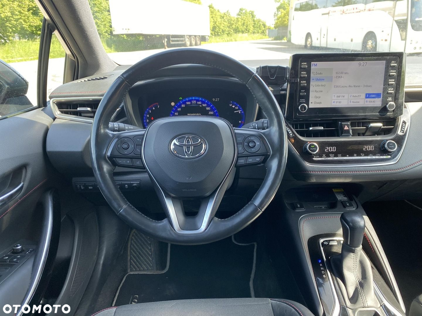 Toyota Corolla - 16